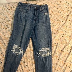 american eagle ripped jeans